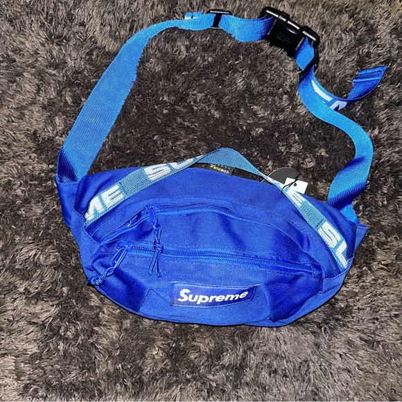 Sporty Blue Waist Bag Crossbody Sling – Adjustable Strap - Picture 6 of 10